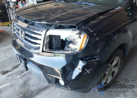 2015 Honda Pilot Ex-L z USA, uszkodzony, nr VIN 5FNYF4H61FB001752